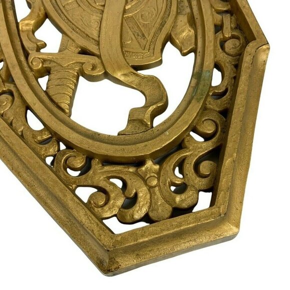 Homco Set Of 3 Vintage Gold Wall Hangings With Armor Sword & Shield Design 1974 - Picture 5 of 8